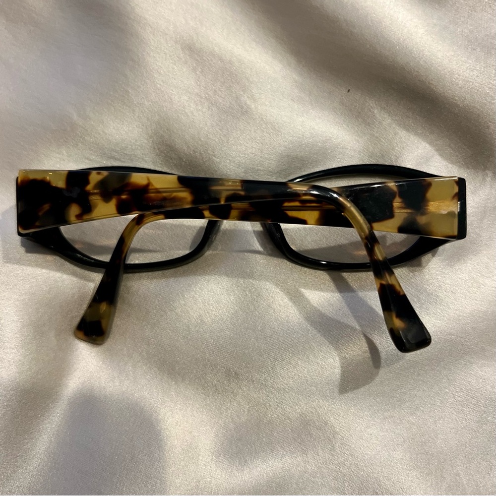 Vera Wang Frames. Excellent Condition. Y2k. Almos… - image 5